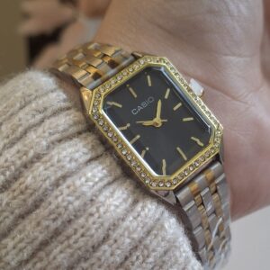 CASIO Rectangle gold/silver