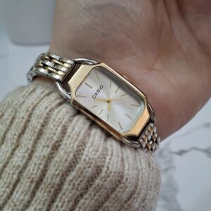 CASIO Rectangle gold/silver