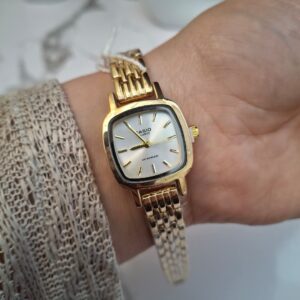 CASIO Carrée Gold