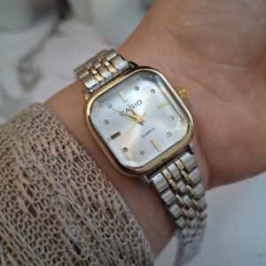 CASIO Carrée Gold/Silver avec perles