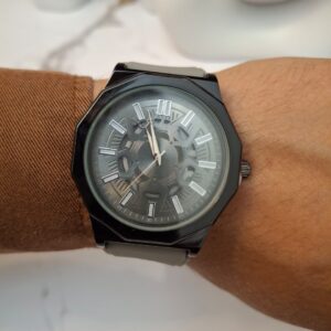 Montre Ronde Bracelet Silicone Gris